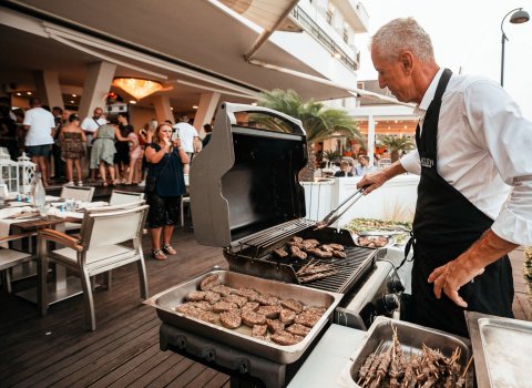 Serata Romagnola, la carne si cucina al barbecue !