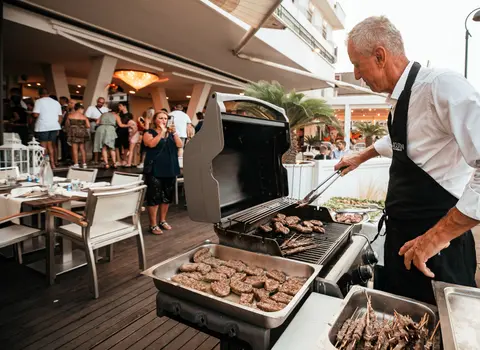 Romagnola evening, meat is cooked on the barbecue!