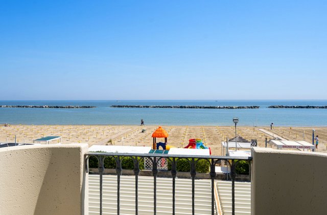 Camera superior con Vista Mare